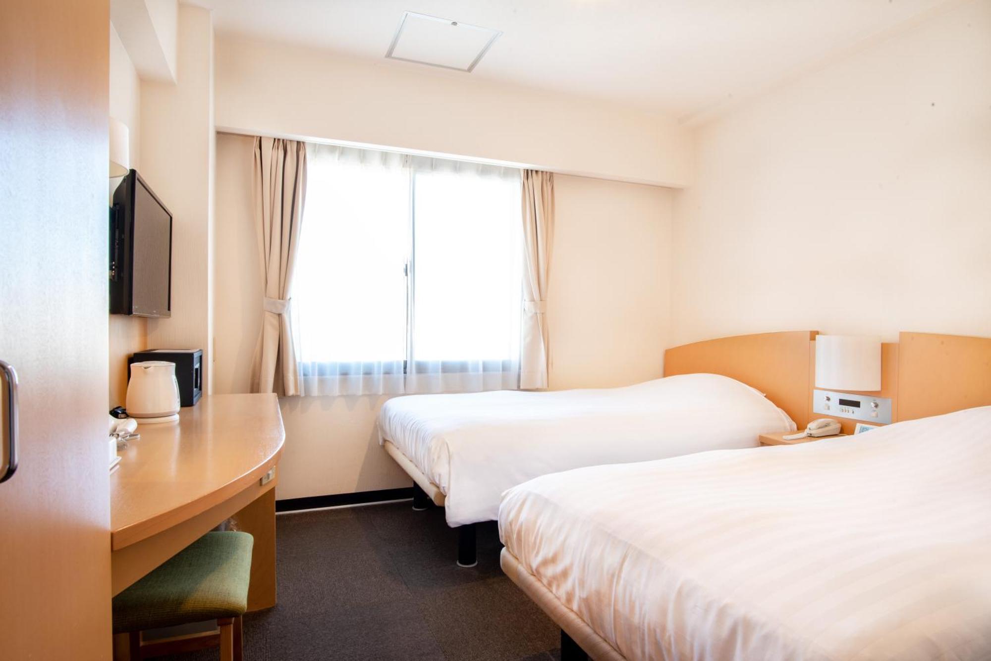 Le Lac Hotel יוקאיצ'י מראה חיצוני תמונה